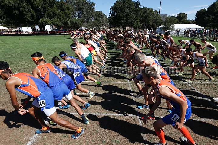 2015SIxcHSSeeded-006.JPG - 2015 Stanford Cross Country Invitational, September 26, Stanford Golf Course, Stanford, California.